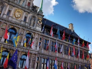 Управление многоязычным сайтом в Joomla 5